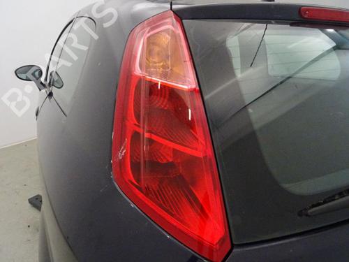 Used Left taillight FIAT GRANDE PUNTO (199_) 1.2 (69 hp) 20593276