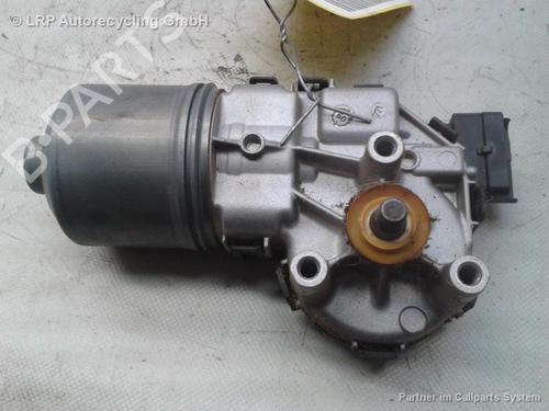 Used Front wiper motor DACIA SANDERO 1.4 (BS0C, BS0A, BS0G, BS1F, BS0E) (75 hp) 20585783