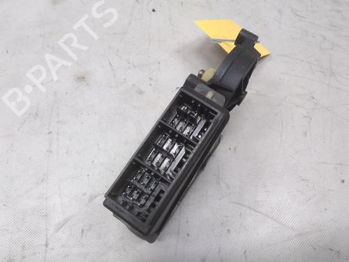 Left front window motor SKODA FABIA I Combi (6Y5) 1.4 16V | BP31687657E21 - Image 5