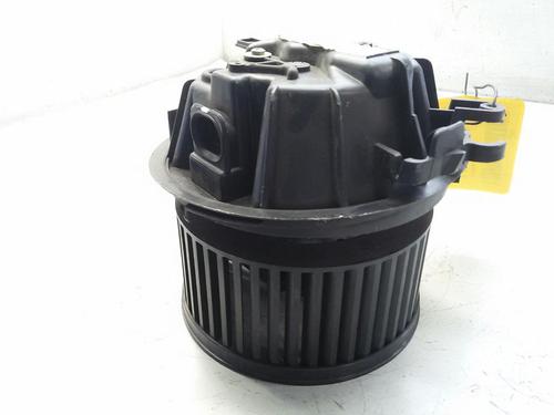 Used Heater blower motor PEUGEOT 1007 (KM_) 1.6 16V (109 hp) 20553442