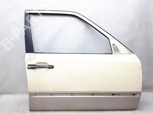 Used Right front door MERCEDES-BENZ 124 T-Model (S124) 200 T (124.080) (105 hp) 20582063
