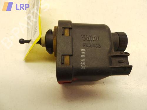 Used Washer pump VW GOLF III (1H1) 1.4 (60 hp) 22568185