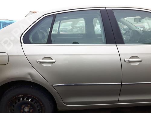 Used Right rear door Right rear door VW JETTA III (1K2) 1.9 TDI (105 hp) 33306280 33306280