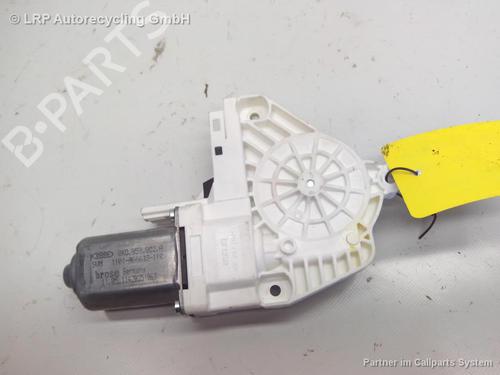Used Right front window motor Right front window motor AUDI A4 B8 Avant (8K5) 2.0 TDI (143 hp) 20544740 20544740