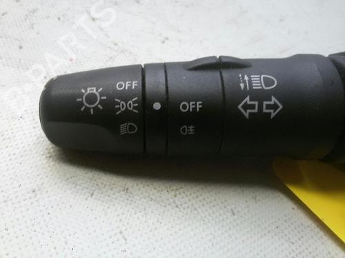 Switch NISSAN ALMERA TINO (V10) 1.8 | BP20536554I30 