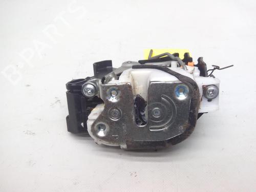 Front right lock MITSUBISHI GRANDIS (NA_W) 2.0 DI-D (NA8W) | BP20581164C97 