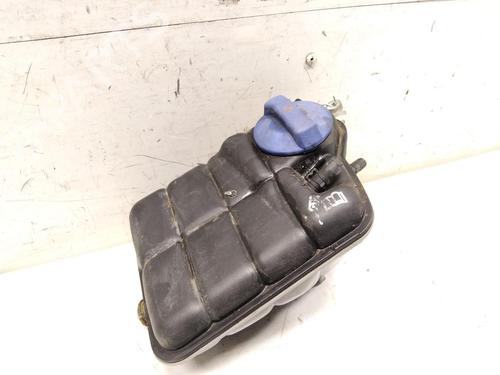 expansion-tank-vw-phaeton-3d1-3d2-3d3-3d4-3d6-3d7-3d8-3d9-2002-2003-2004-2005-2006-2007-2008-2009-2010-2011-2012-2013-2014-2015-2016-32253034 main image