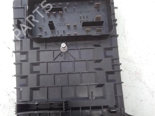 Fuse box VW GOLF PLUS V (5M1, 521) 1.6 FSI | BP20596749E1 