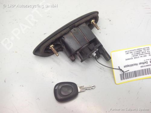 Used Tailgate handle Tailgate handle 20564182 20564182