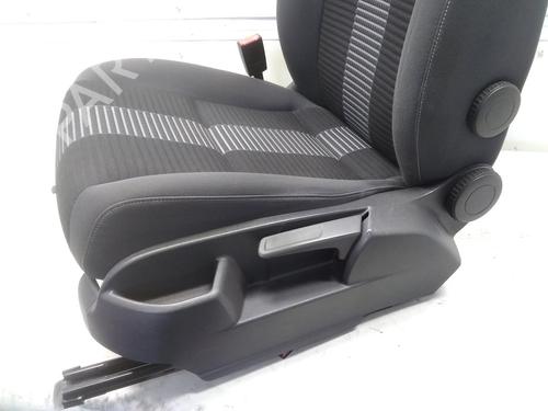Left front seat VW GOLF PLUS V (5M1, 521) 1.9 TDI | BP20514451C15 