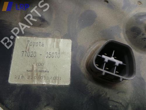 Fuel pump TOYOTA AVENSIS Liftback (_T22_) 1.8 i (AT221_, AT221R) | BP20558391M76 