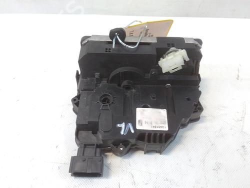 Venstre foran lås OPEL CORSA E (X15) 1.2 (08, 68) (69 hp) 20591330