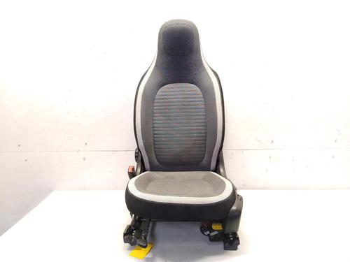 Fahrersitz für Fahrersitz RENAULT TWINGO III (BCM_, BCA_) 0.9 TCe 90 (BCM9, BCM2) (90 hp) 35917455 35917455