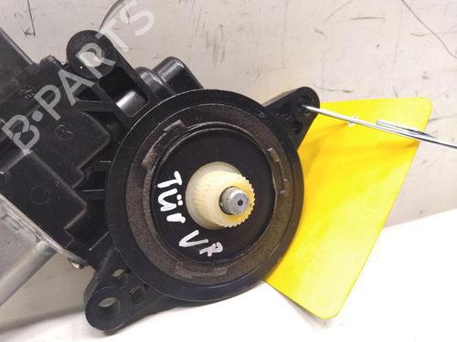 Right front window motor MAZDA 2 (DE_, DH_) 1.5 (DE5FS) | BP31653563E20 