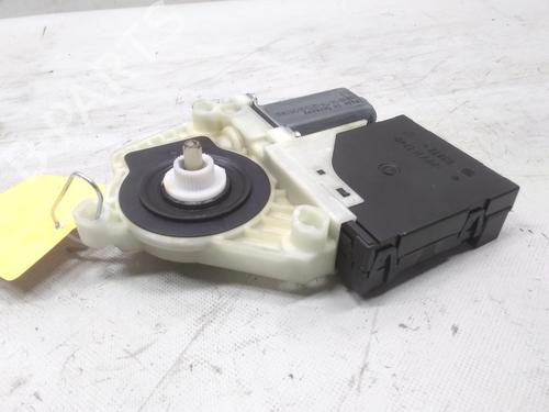 Left front window motor VW GOLF VI (5K1) 1.4 TSI | BP20591164E21 