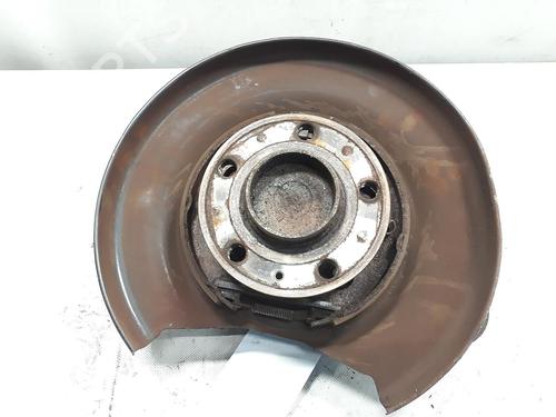 Used Left rear steering knuckle VOLVO V70 II (285) 2.4 (140 hp) 20527993
