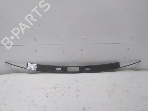 Used Tailgate trim SKODA SUPERB III Estate (3V5) 2.0 TDI 4x4 (190 hp) 20519735