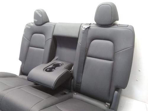 Rear seat TESLA MODEL Y (5YJY) EV All-wheel Drive | BP31839543C17