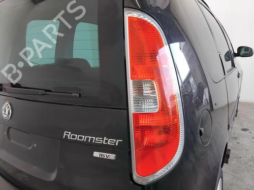 Used Right taillight Right taillight 39477504 39477504