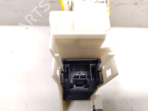 Right front window motor AUDI A1 (8X1, 8XK) 1.6 TDI | BP31602763E20