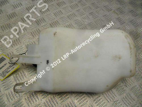 Used Windscreen washer tank ALFA ROMEO 147 (937_) 1.6 16V T.SPARK (937.AXA1A, 937.AXB1A, 937.BXB1A) (120 hp) 20583577