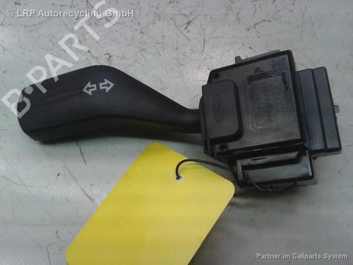 Used Steering column stalk Steering column stalk FORD FOCUS II (DA_, HCP, DP) 1.6 TDCi (109 hp) 20536366 20536366