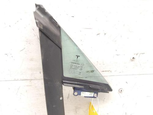 Vidro triangular frente esquerdo TESLA MODEL S (5YJS) P100D AWD | BP33055257C111 - Image 3