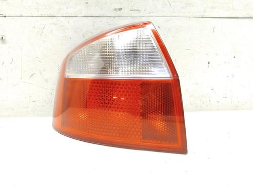 left-taillight-audi-a4-b6-8e2-2000-2001-2002-2003-2004-2005-33028116 main image