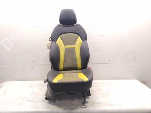 Asiento delantero derecho AUDI A1 (8X1, 8XK) 1.6 TDI (105 hp) 31364790