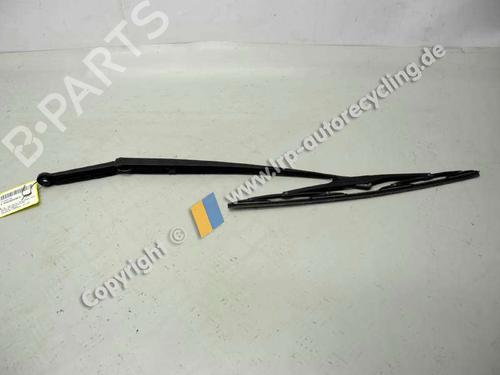 Used Front windshield wiper arm BMW 3 (E46) 330 i (231 hp) 20584582