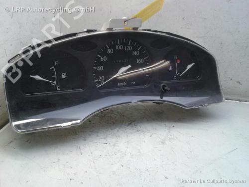 Instrument cluster TOYOTA STARLET (_P9_) 1.3 (EP91_, EP91R) | BP20556582C47 