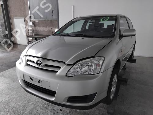 Brugte TOYOTA COROLLA (_E12_) 1.4 VVT-i (ZZE120_, ZZE120R) (97 hp) 4290055