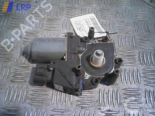 Used Right front window motor AUDI A4 B5 Avant (8D5) 2.8 quattro (193 hp) 20562459