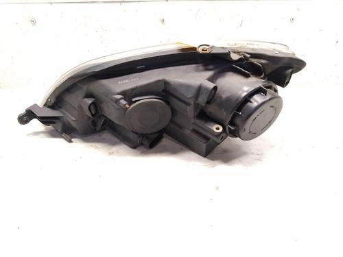Right headlight VW GOLF PLUS V (5M1, 521) 1.6 | BP32031283C29 