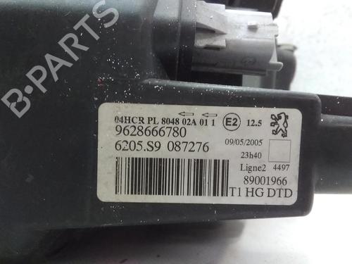Right headlight PEUGEOT 206 Hatchback (2A/C) 1.1 i | BP20523294C29 