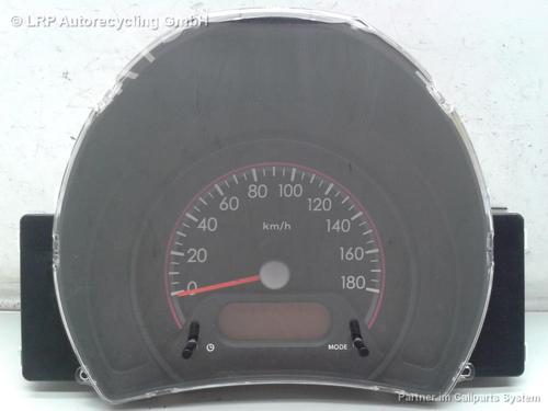 Used Instrument cluster NISSAN PIXO (UA0) 1.0 (68 hp) 20556005