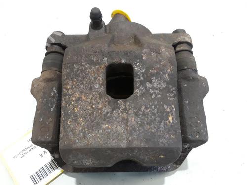 Højre bremsekaliber foran TOYOTA RAV 4 II (_A2_) 2.0 D 4WD (CLA20_, CLA21_, CLA20R, CLA21R) (116 hp) 20540976