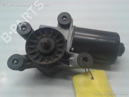Used Front wiper motor TOYOTA COROLLA Liftback (_E11_) 1.4 (EE111_, EE111R) (86 hp) 20586553