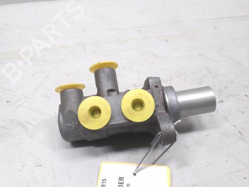 Used Brake master cylinder FORD MONDEO IV Turnier (BA7) 1.6 Ti (120 hp) 20595677