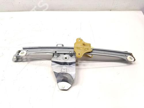 Used Front right window mechanism Front right window mechanism 37593001 37593001