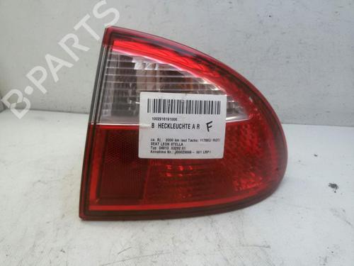 Used Right taillight SEAT LEON (1M1) 1.4 16V (75 hp) 20550976