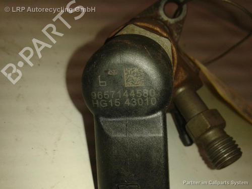 Injector FORD FOCUS II (DA_, HCP, DP) 2.0 TDCi | BP20542539M100 