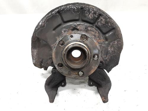 Used Left front steering knuckle VW POLO (9N_, 9A_) 1.2 12V (64 hp) 20524263