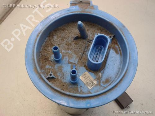 Used Fuel pump VW GOLF VI (5K1) 1.4 TSI (122 hp) 20558495