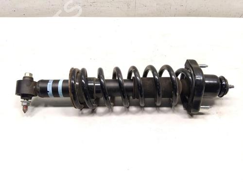 right-rear-shock-absorber-mitsubishi-eclipse-cross-gk_-gl_-2017-33410995 main image