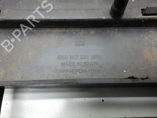 Front bumper SEAT CORDOBA (6K1, 6K2) 1.9 TDI | BP20576100C7 