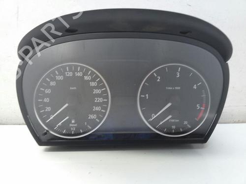 Used Instrument cluster BMW 3 Touring (E91) 320 d (163 hp) 20556073