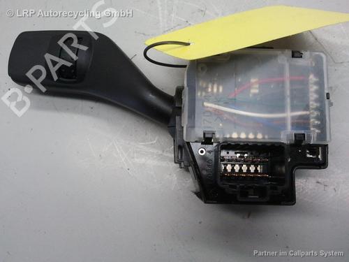 Used Steering column stalk Steering column stalk FORD FOCUS II (DA_, HCP, DP) 1.6 (100 hp) 20588225 20588225