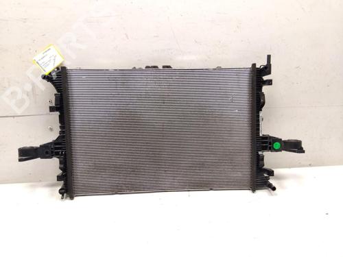 Used Water radiator VOLVO EX30 (416) Electric (272 hp) 27728476