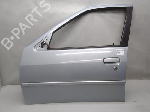 Used Left front door PEUGEOT 306 (7B, N3, N5) 1.8 16V (110 hp) 20515077